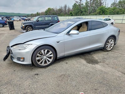 5YJSA1H20FF****** 2015 Tesla Model S