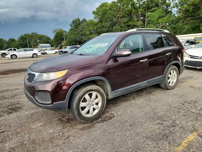 5XYKT4A25DG****** 2013 Kia Sorento