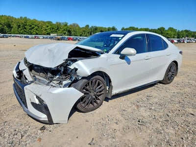 4T1K61AK4MU****** 2021 Toyota Camry