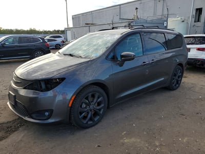 2C4RC1GG3KR****** 2019 Chrysler Pacifica