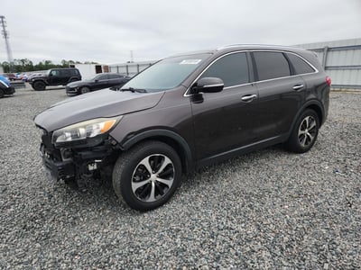 5XYPH4A13GG****** 2016 Kia Sorento