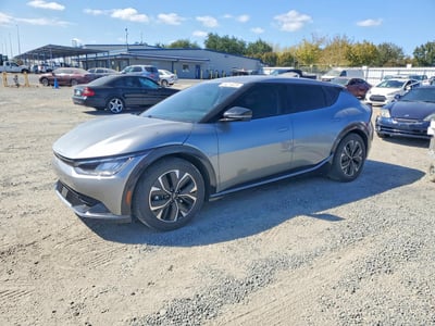 KNDC34LA0P5****** 2023 Kia EV6