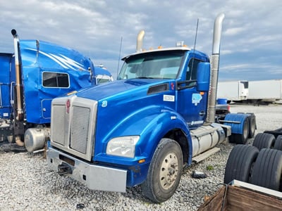 1XKZDP9X4GJ****** 2016 Kenworth T880