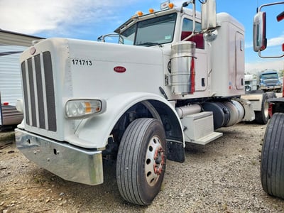 1XPXD49X7KD****** 2019 Peterbilt 389