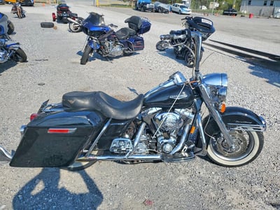 1HD1FRW144Y****** 2004 Harley-Davidson Road King Classic