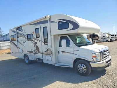 1FDXE4FS0CD****** 2012 Ford E-450