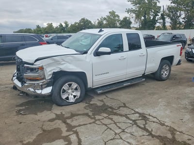 1GCVKREH6JZ****** 2018 Chevrolet Silverado