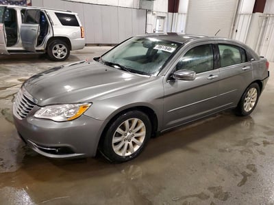 1C3CCBCG3DN****** 2013 Chrysler 200