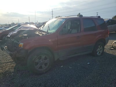 1FMCU93145K****** 2005 Ford Escape