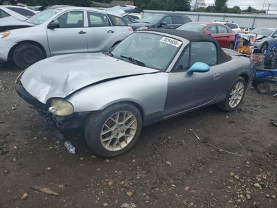 JM1NB353020****** 2002 Mazda MX-5 Miata
