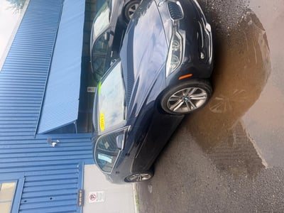 WBA8D9G54HN****** 2017 BMW 3 Series
