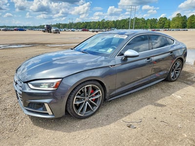 WAUC4CF59JA****** 2018 Audi S5