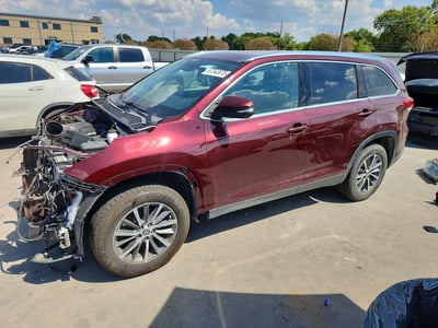 5TDKZRFH2KS****** 2019 Toyota Highlander