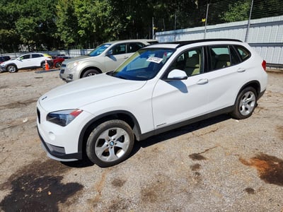 WBAVM1C52FV****** 2015 BMW X1