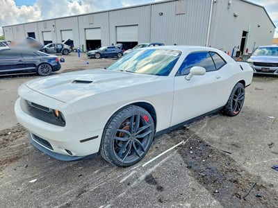 2C3CDZAG0JH****** 2018 Dodge Challenger