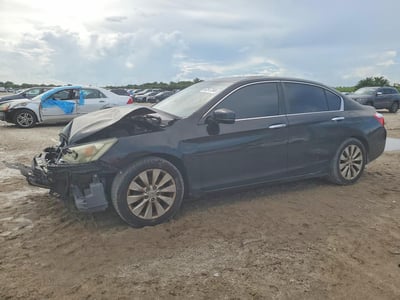 1HGCR2F87FA****** 2015 Honda Accord