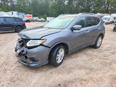 KNMAT2MV7FP****** 2015 Nissan Rogue