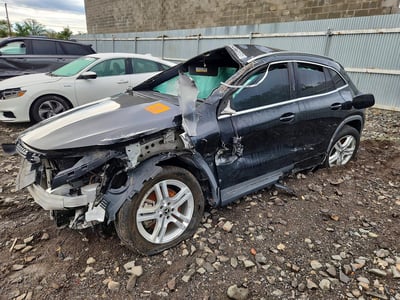 W1N4N4HB7PJ****** 2023 Mercedes-Benz GLA-Class