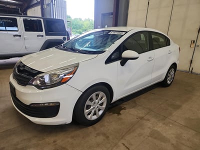KNADM4A3XH6****** 2017 Kia Rio