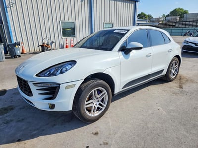 WP1AA2A58JL****** 2018 Porsche Macan