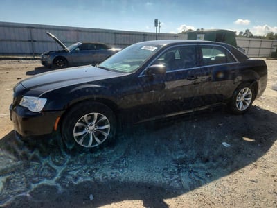 2C3CCAAG4FH****** 2015 Chrysler 300