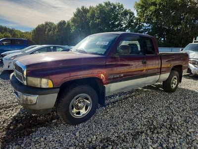 1B7HC13Y11J****** 2001 Dodge Ram 1500
