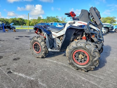3JBMWAV27HJ****** 2017 Can-Am Renegade