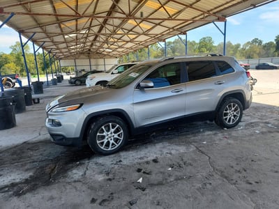 1C4PJLCB9HW****** 2017 Jeep Cherokee