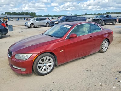 WBADW3C56DJ****** 2013 BMW 3 Series