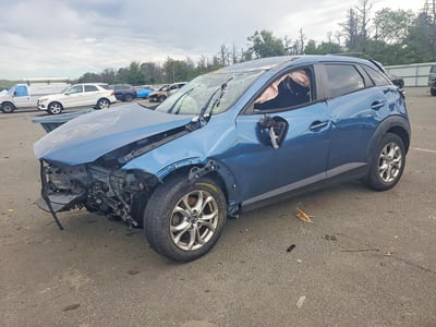 JM1DKFB73M1****** 2021 Mazda CX-3