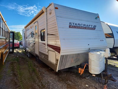 1SABS0BS3B2****** 2011 Starcraft Autumn Ridge 329bhu