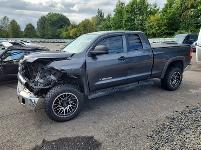 5TFUM5F17JX****** 2018 Toyota Tundra