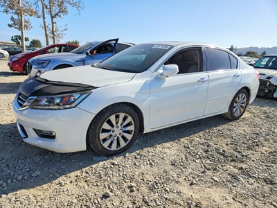 1HGCR2F86DA****** 2013 Honda Accord