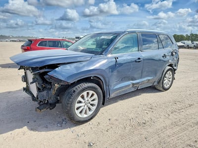 5TDAAAB57TS****** 2026 Toyota Grand Highlander