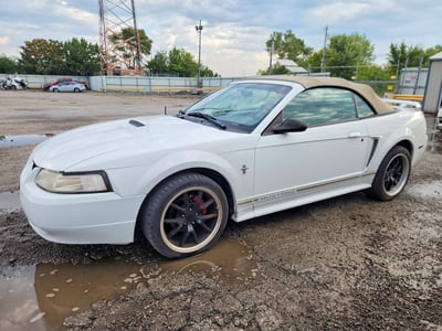 1FAFP444X1F****** 2001 Ford Mustang