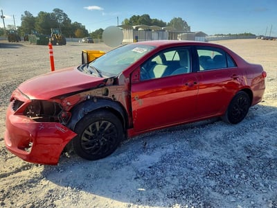 5YFBU4EE2DP****** 2013 Toyota Corolla