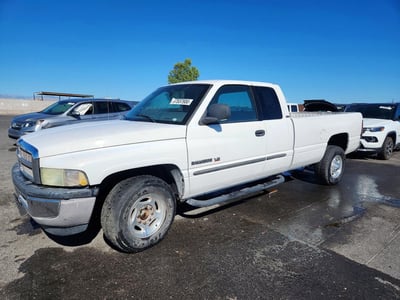 3B7KC23W22M****** 2002 Dodge Ram 2500