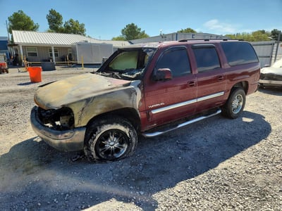 1GKEC16Z13J****** 2003 GMC Yukon XL
