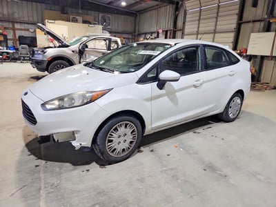3FADP4AJ7GM****** 2016 Ford Fiesta