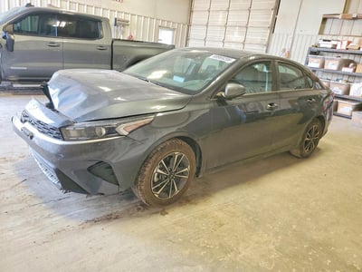 3KPF24AD2RE****** 2024 Kia Forte
