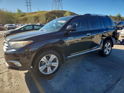 5TDDK3EH8CS****** 2012 Toyota Highlander