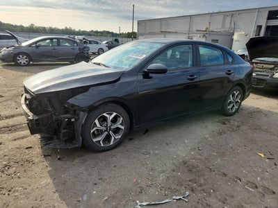3KPF24AD5ME****** 2021 Kia Forte