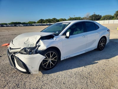 4T1T11AKXMU****** 2021 Toyota Camry