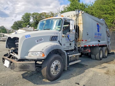 1M2AX47C0JM****** 2018 Mack Gu533