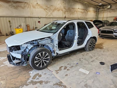 YV4M12RC2S1****** 2025 Volvo XC60