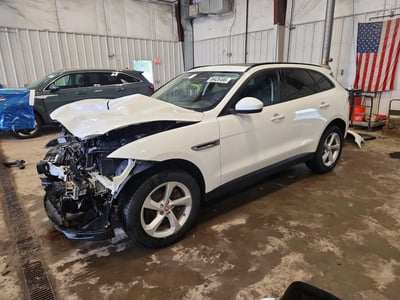 SADCJ2GXXJA****** 2018 Jaguar F-PACE