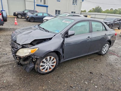 2T1BU4EE6DC****** 2013 Toyota Corolla