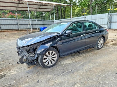 1HGCR2F86FA****** 2015 Honda Accord