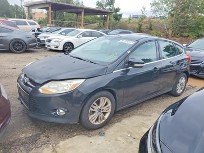 1FAHP3M25CL****** 2012 Ford Focus