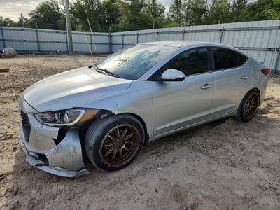 KMHD84LF9HU****** 2017 Hyundai Elantra